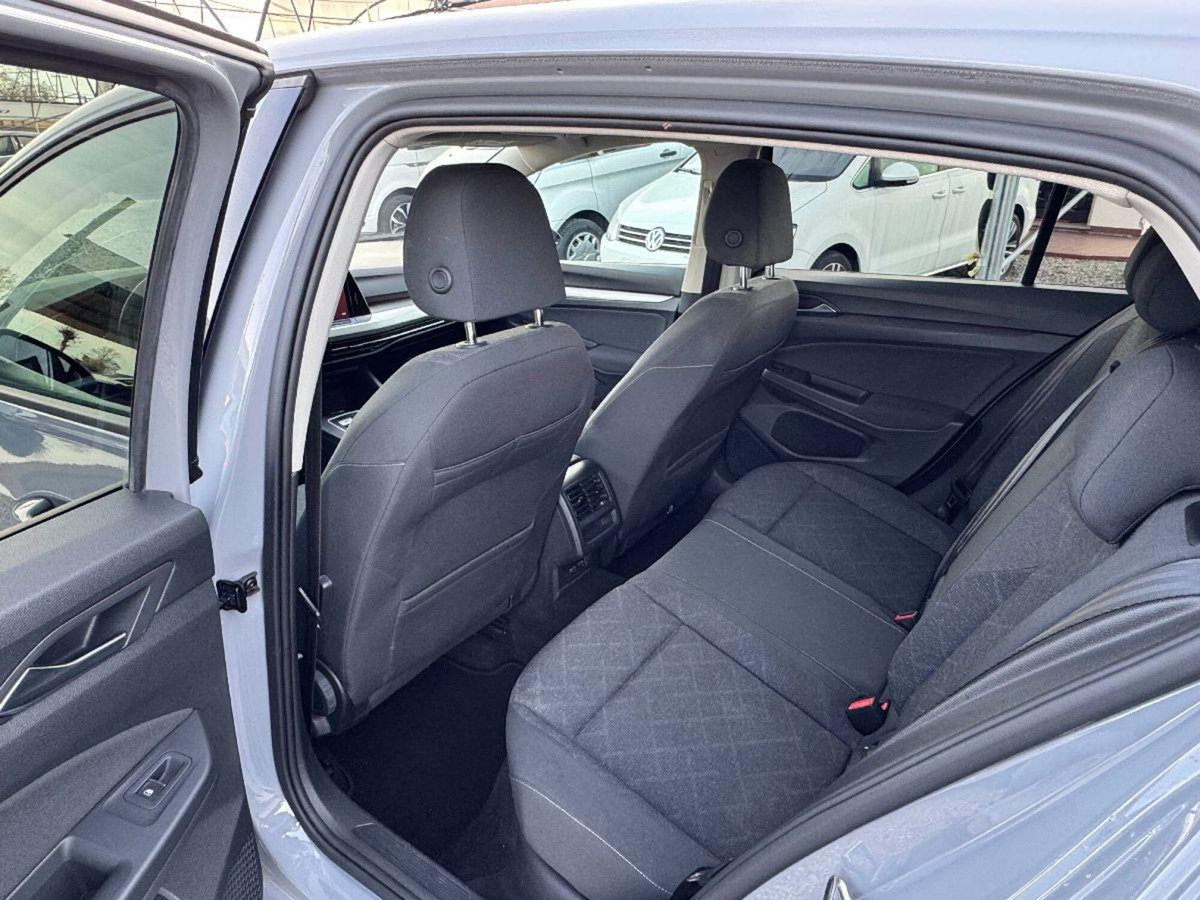 Volkswagen Golf Variant 2.0 TDI 150 CV DSG SCR 4Motion Life (11)