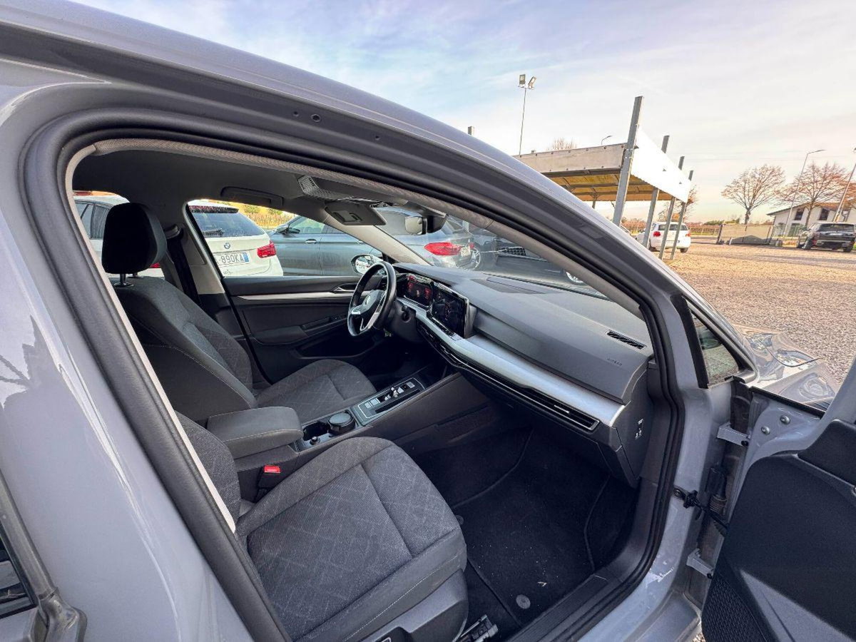 Volkswagen Golf Variant 2.0 TDI 150 CV DSG SCR 4Motion Life (13)