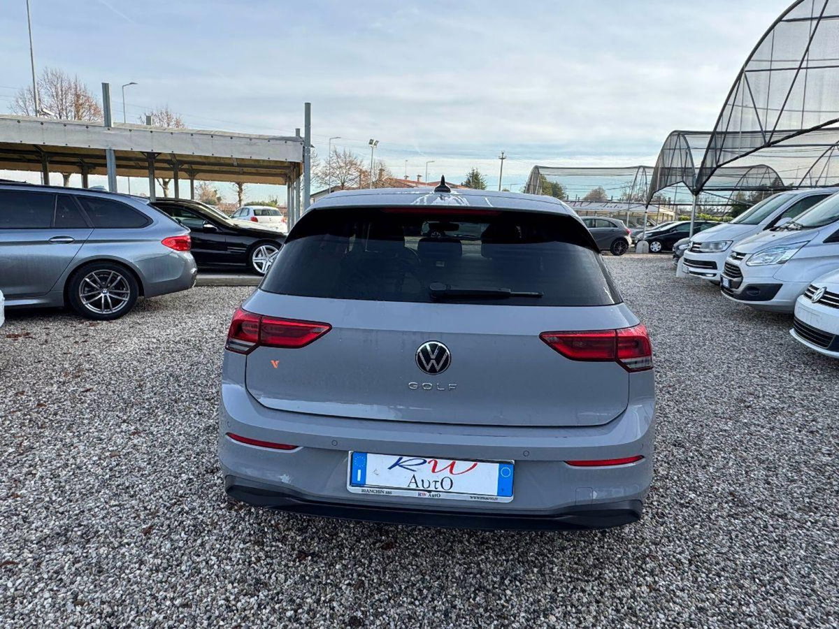 Volkswagen Golf Variant 2.0 TDI 150 CV DSG SCR 4Motion Life (6)