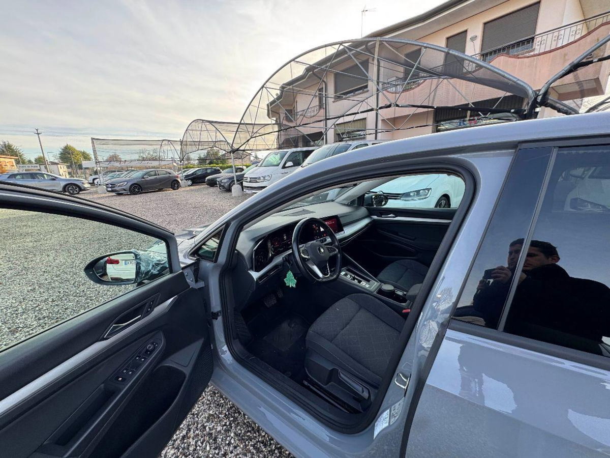 Volkswagen Golf Variant 2.0 TDI 150 CV DSG SCR 4Motion Life (8)
