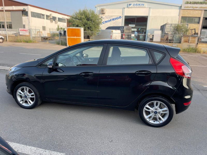 Ford Fiesta 1.2 82CV 5 porte Black & White Edition