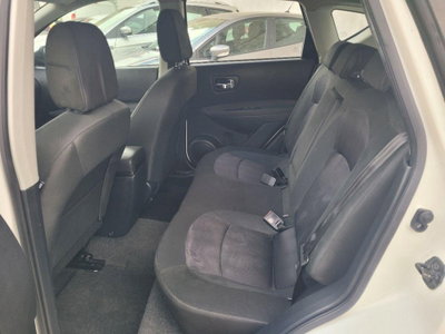 Nissan Qashqai 1.5 dCi DPF Tekna (12)
