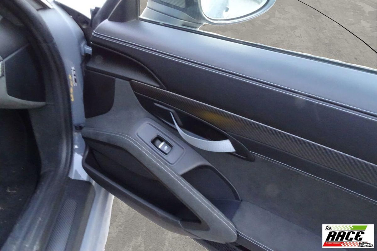 Porsche 718 Cayman  Cayman 4.0 GT4 RS pdk (20)