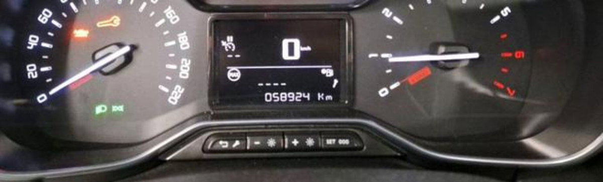 Citroen C3 Aircross BlueHDi 100 S&S Feel (9)