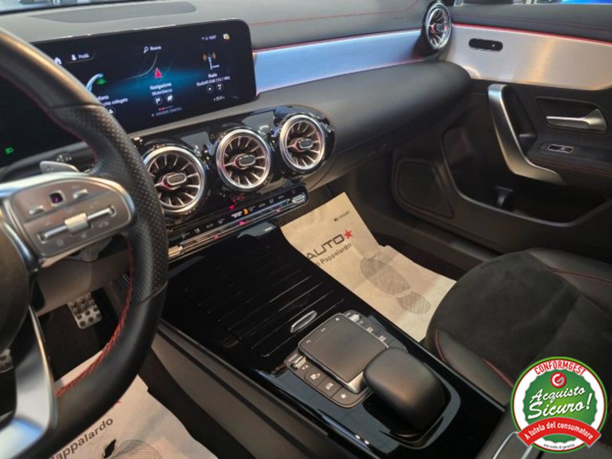 Mercedes-Benz CLA 200 d Automatic Premium (17)