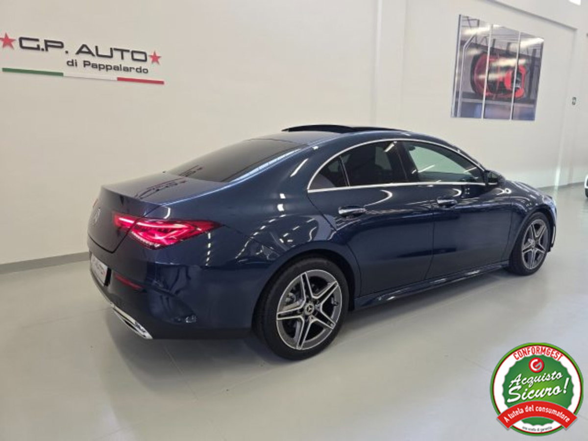 Mercedes-Benz CLA 200 d Automatic Premium (4)