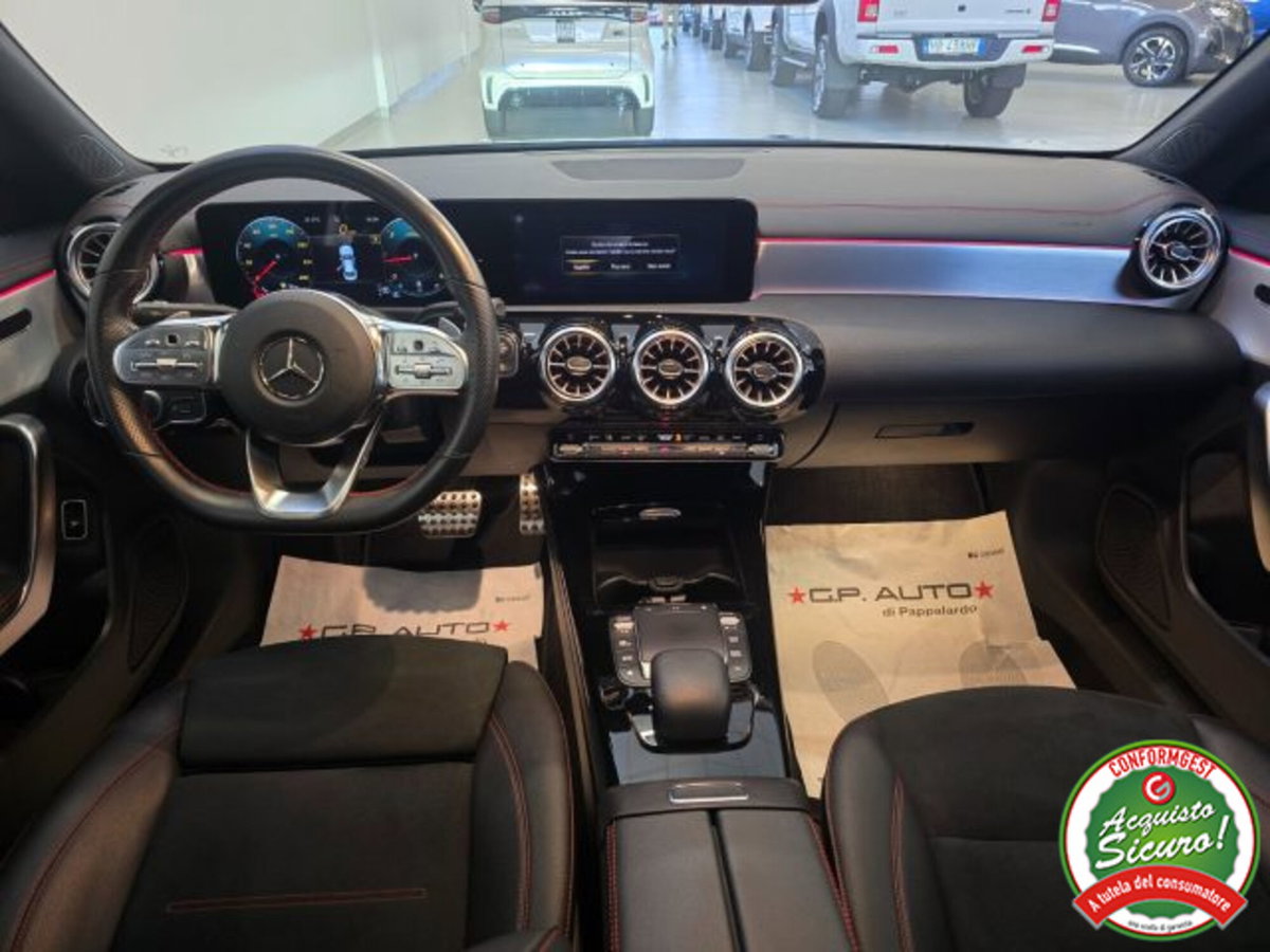 Mercedes-Benz CLA 200 d Automatic Premium (9)