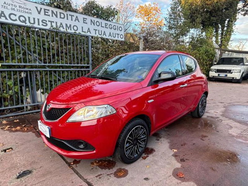 Lancia Ypsilon 1.2 69 CV 5 porte Platinum