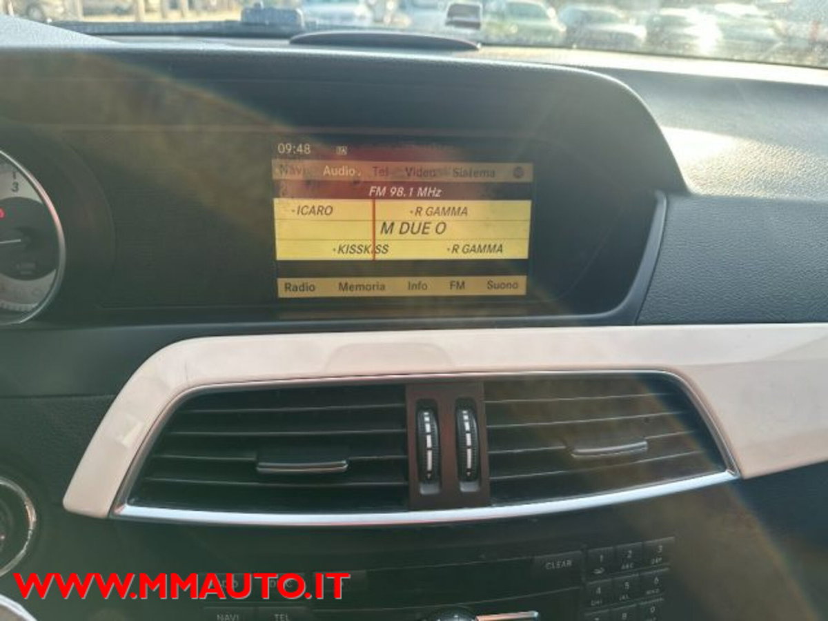 Mercedes-Benz Classe C 220 CDI BlueEFFICIENCY Elegance (17)