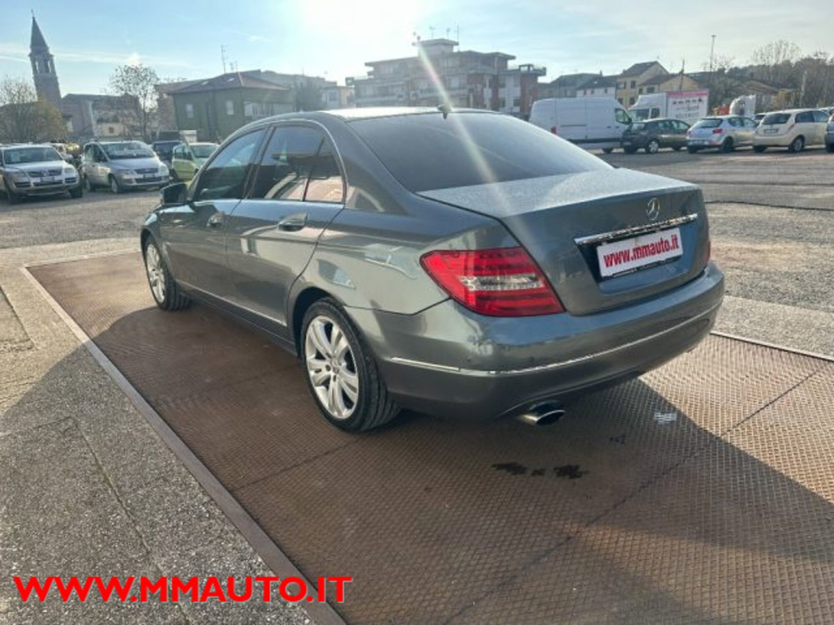 Mercedes-Benz Classe C 220 CDI BlueEFFICIENCY Elegance (4)