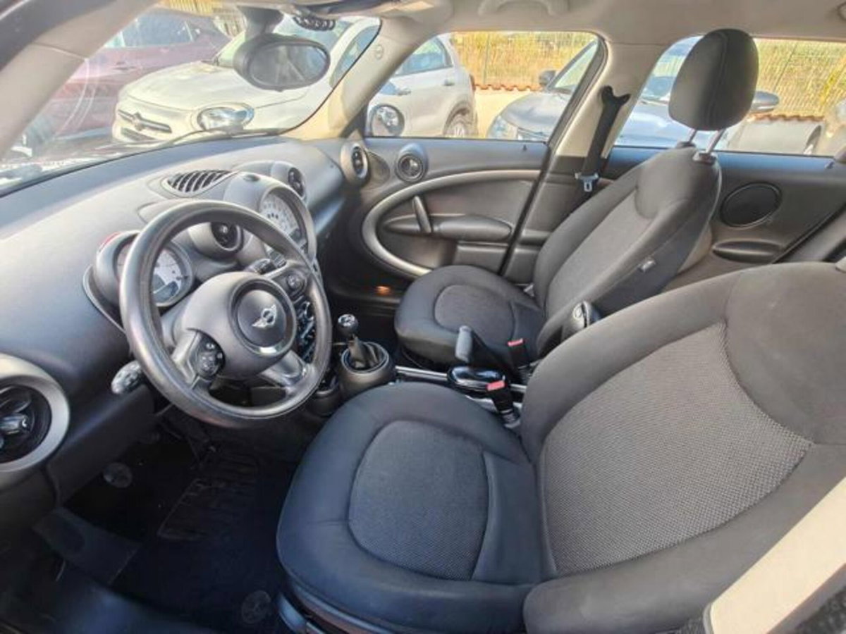 MINI Mini Countryman 1.6 One D Countryman (9)
