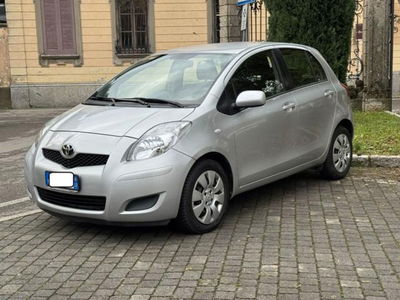 Toyota Yaris 1.0 5 porte usata