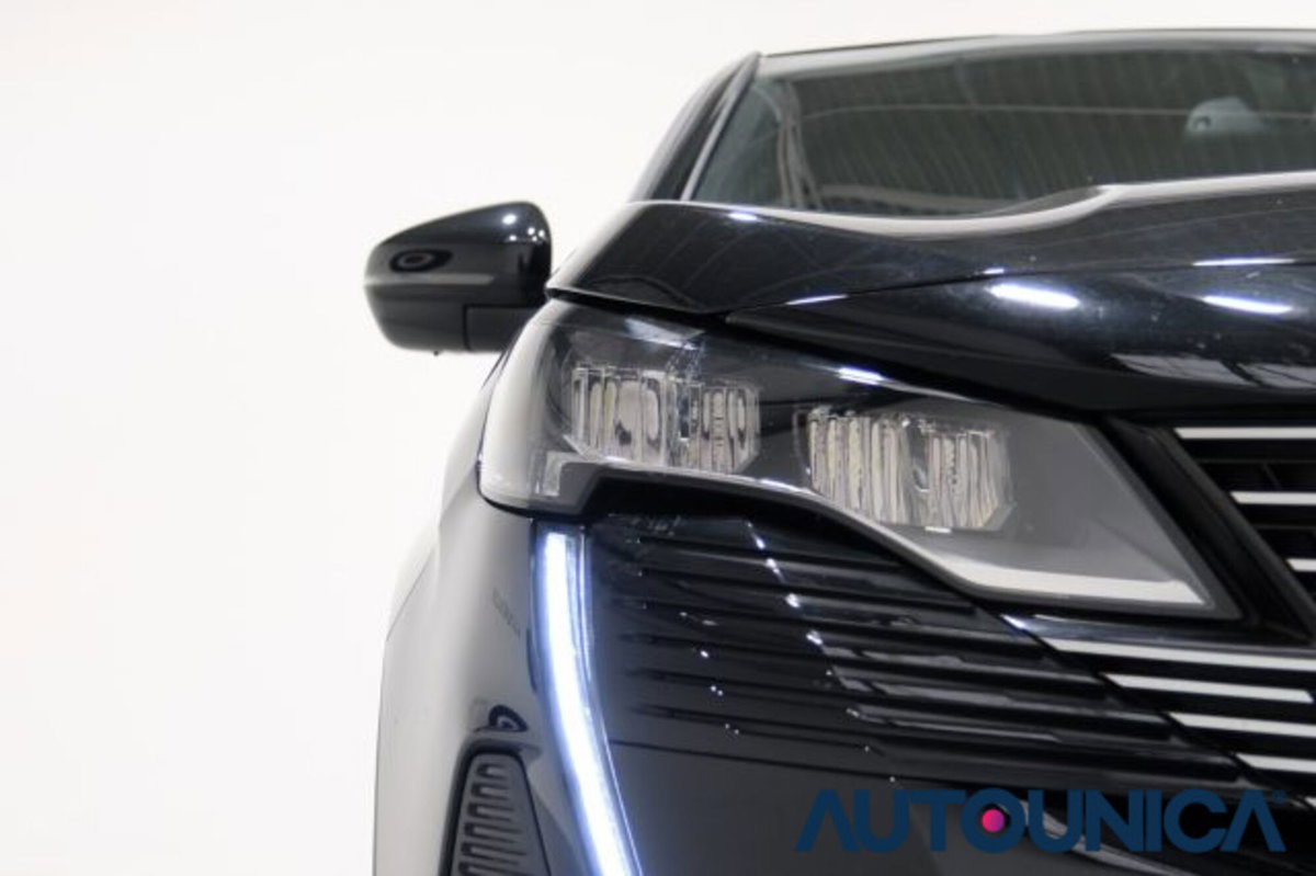 Peugeot 3008 Hybrid4 300 e-EAT8 Allure Pack (12)