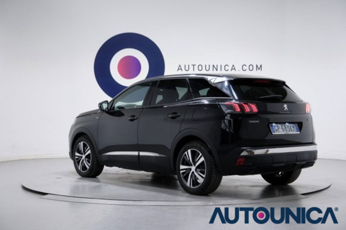 Peugeot 3008 Hybrid4 300 e-EAT8 Allure Pack (16)