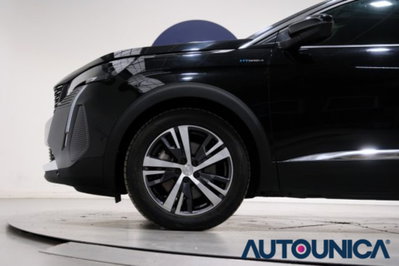 Peugeot 3008 Hybrid4 300 e-EAT8 Allure Pack (18)