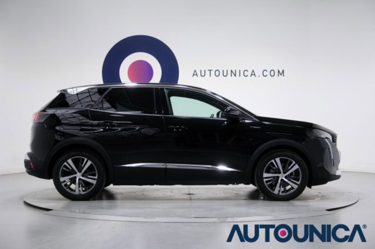 Peugeot 3008 Hybrid4 300 e-EAT8 Allure Pack (4)