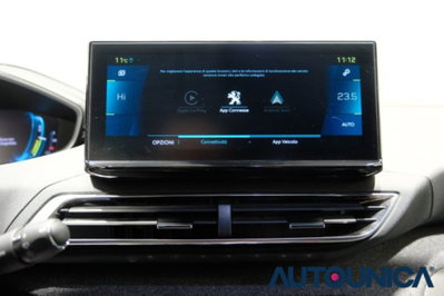 Peugeot 3008 Hybrid4 300 e-EAT8 Allure Pack (9)