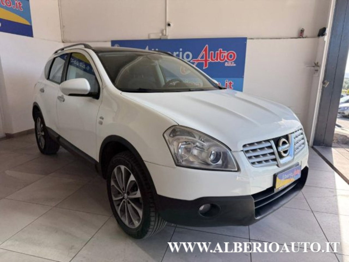 Nissan Qashqai 1.5 dCi n-tec (2)