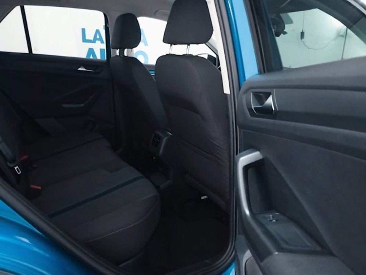 Volkswagen T-Roc 1.5 tsi Style dsg (12)
