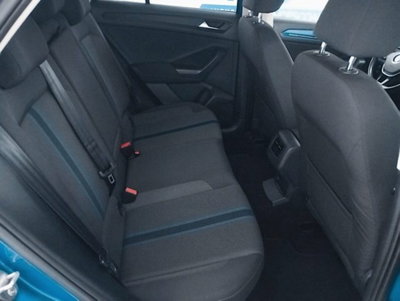 Volkswagen T-Roc 1.5 tsi Style dsg (13)