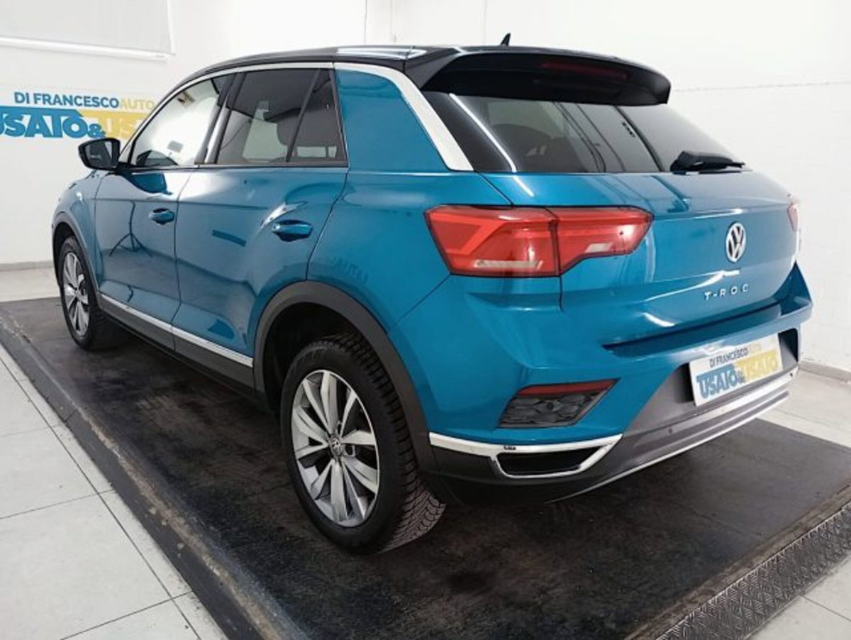 Volkswagen T-Roc 1.5 tsi Style dsg (2)