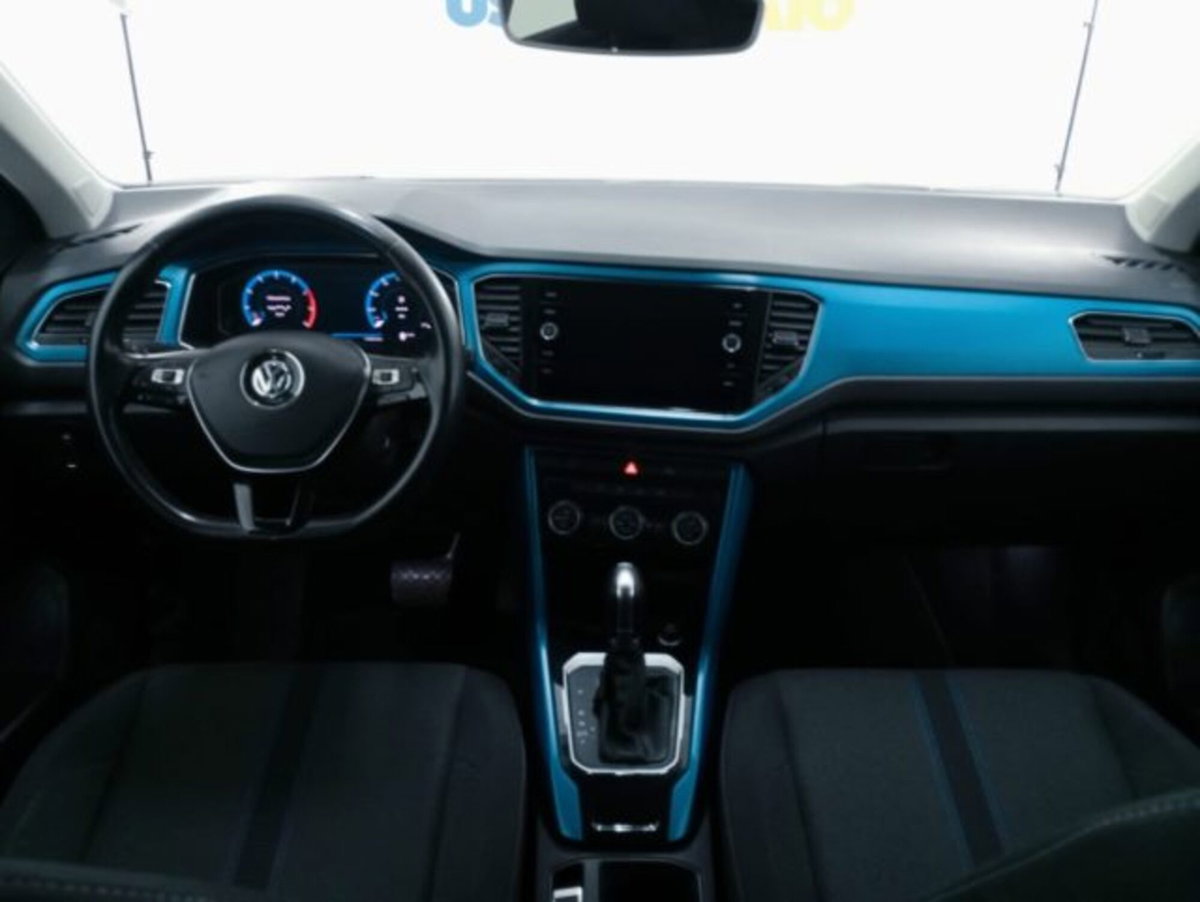Volkswagen T-Roc 1.5 tsi Style dsg (9)