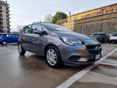 Opel Corsa 1.4 90CV GPL Tech 5 porte n-Joy usata