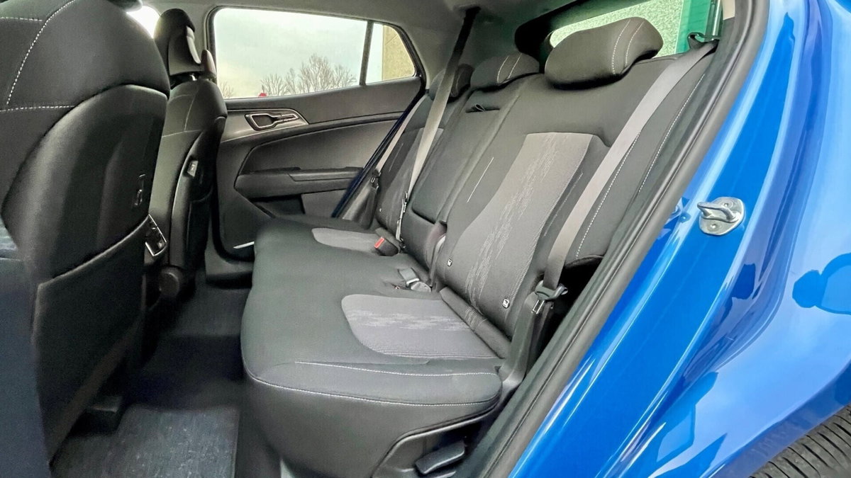 Kia Sportage 1.6 CRDi MHEV Style (10)
