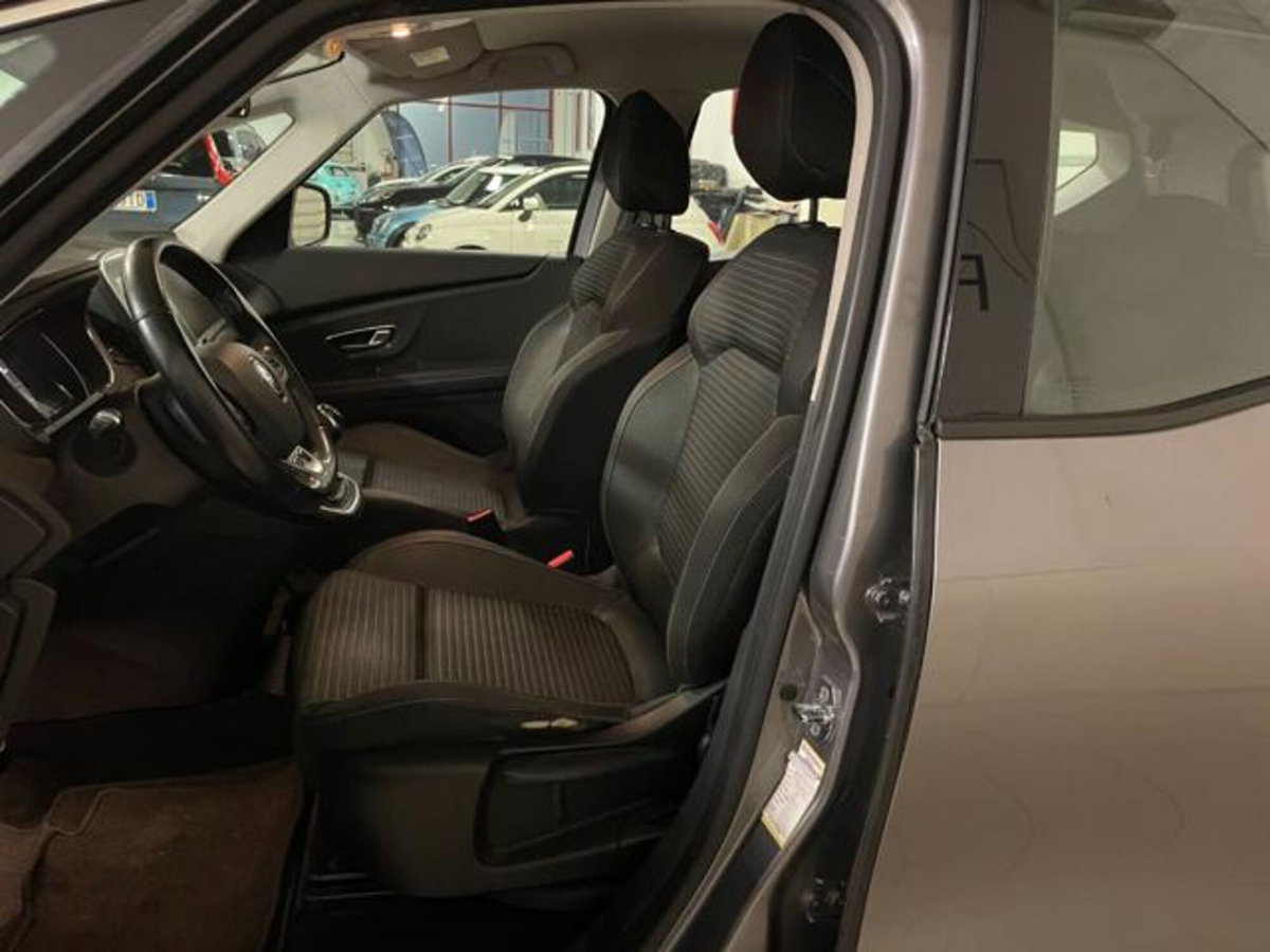 Renault Scenic E-Tech Electric 1.5 dCi 110CV Start&Stop Energy (10)