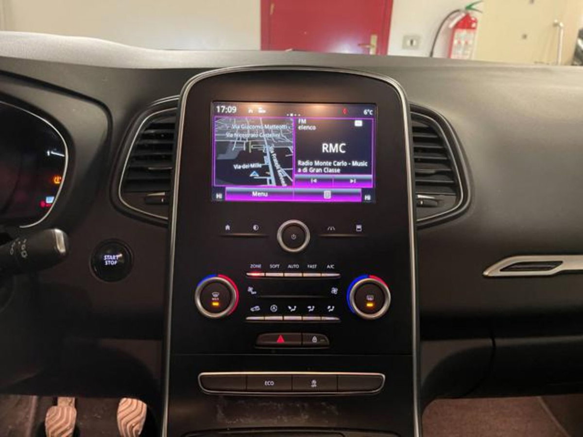 Renault Scenic E-Tech Electric 1.5 dCi 110CV Start&Stop Energy (19)