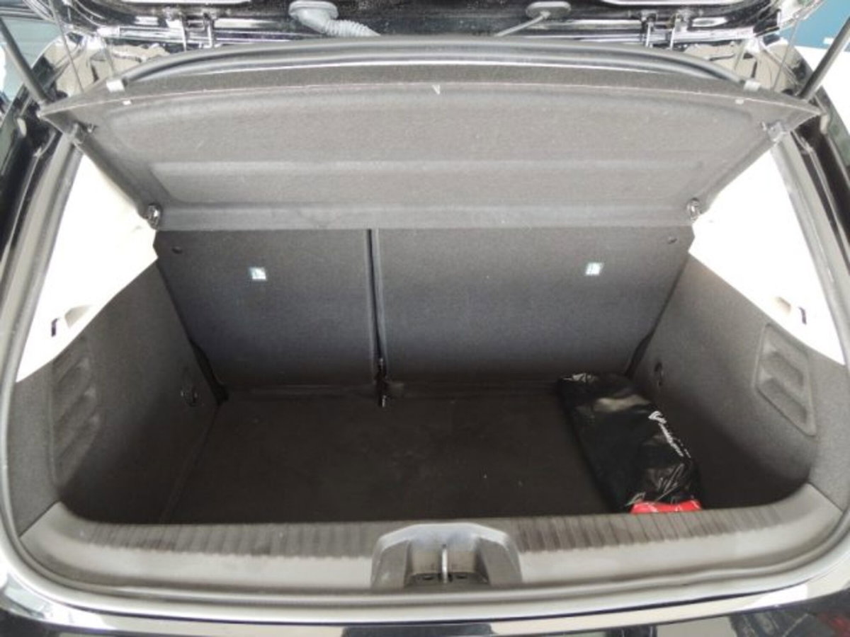 Renault Clio TCe 90 CV 5 porte Equilibre (12)