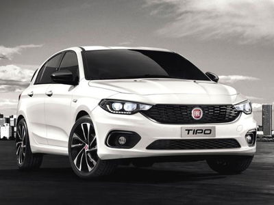 Fiat Tipo Tipo 1.6 Mjt S&S DCT 5 porte Lounge usata