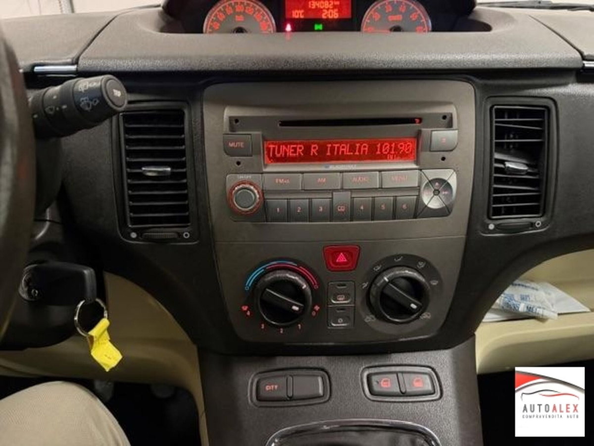 Lancia Musa 1.3 Multijet 16V 90 CV Platino (10)