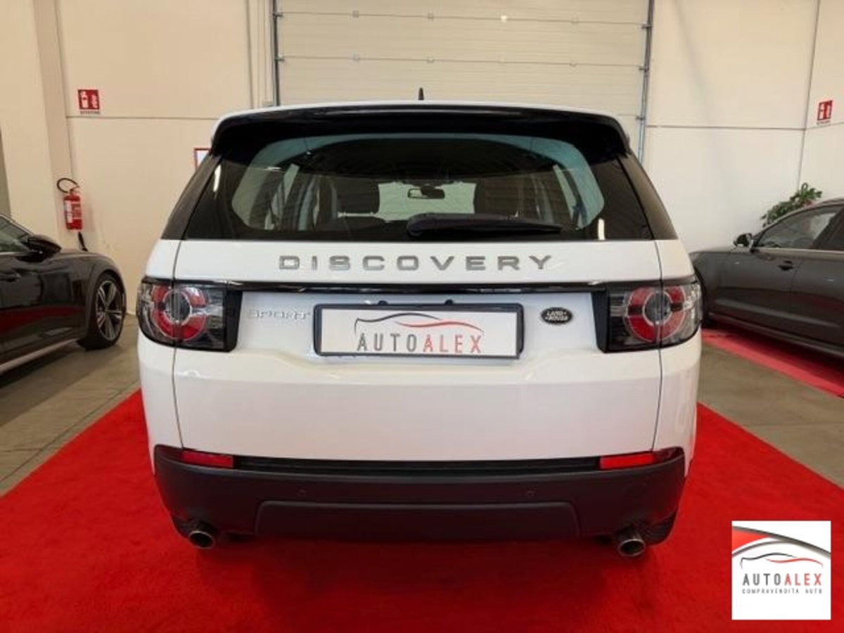 Land Rover Discovery Sport 2.0 TD4 150 CV HSE Luxury (5)