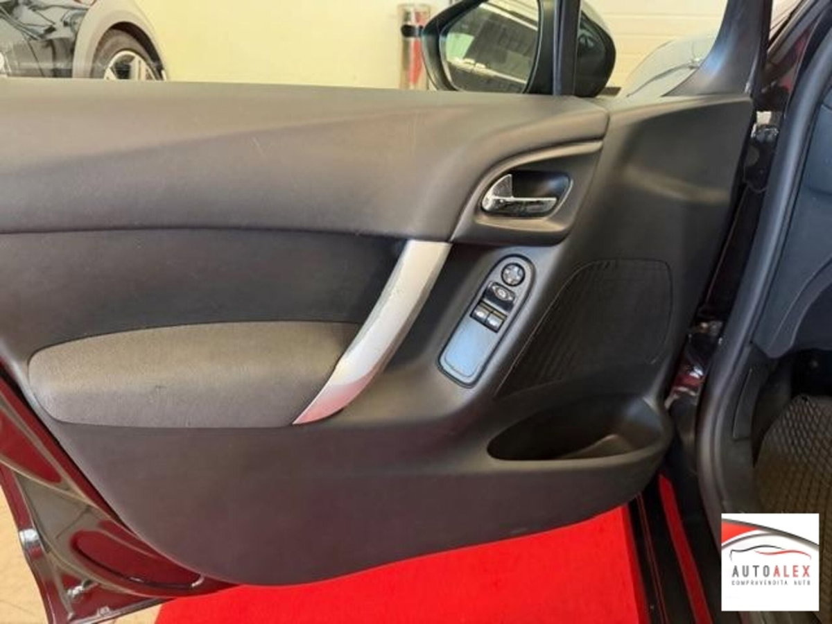 Citroen C3 1.1 Exclusive Style Eco Energy G (17)
