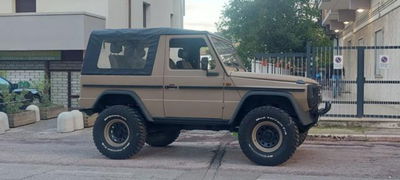 Mercedes-Benz 230 230 G corto Telone usato