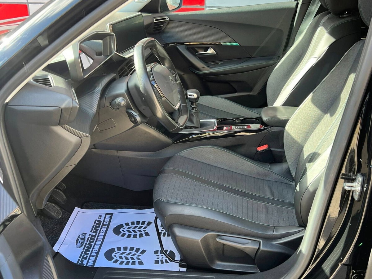 Peugeot 2008 BlueHDi 110 S&S Allure Pack (10)