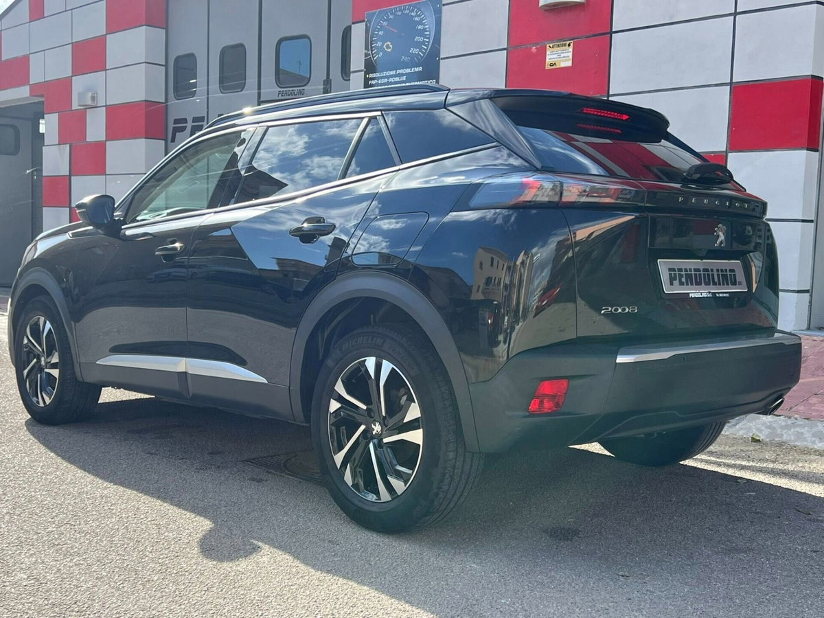 Peugeot 2008 BlueHDi 110 S&S Allure Pack (4)