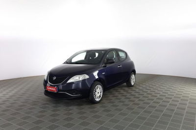 Lancia Ypsilon 1.2 69 CV 5 porte Silver usata