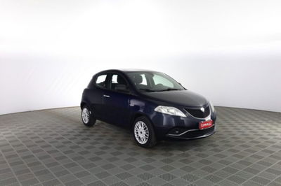 Lancia Ypsilon 1.2 69 CV 5 porte Silver usata