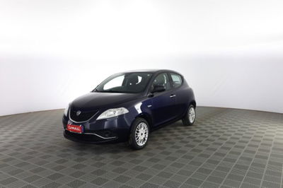 Lancia Ypsilon 1.2 69 CV 5 porte Silver usata