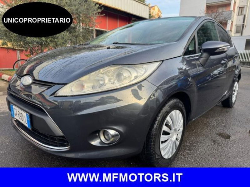 Ford Fiesta 1.4 TDCi 68CV 5 porte Titanium