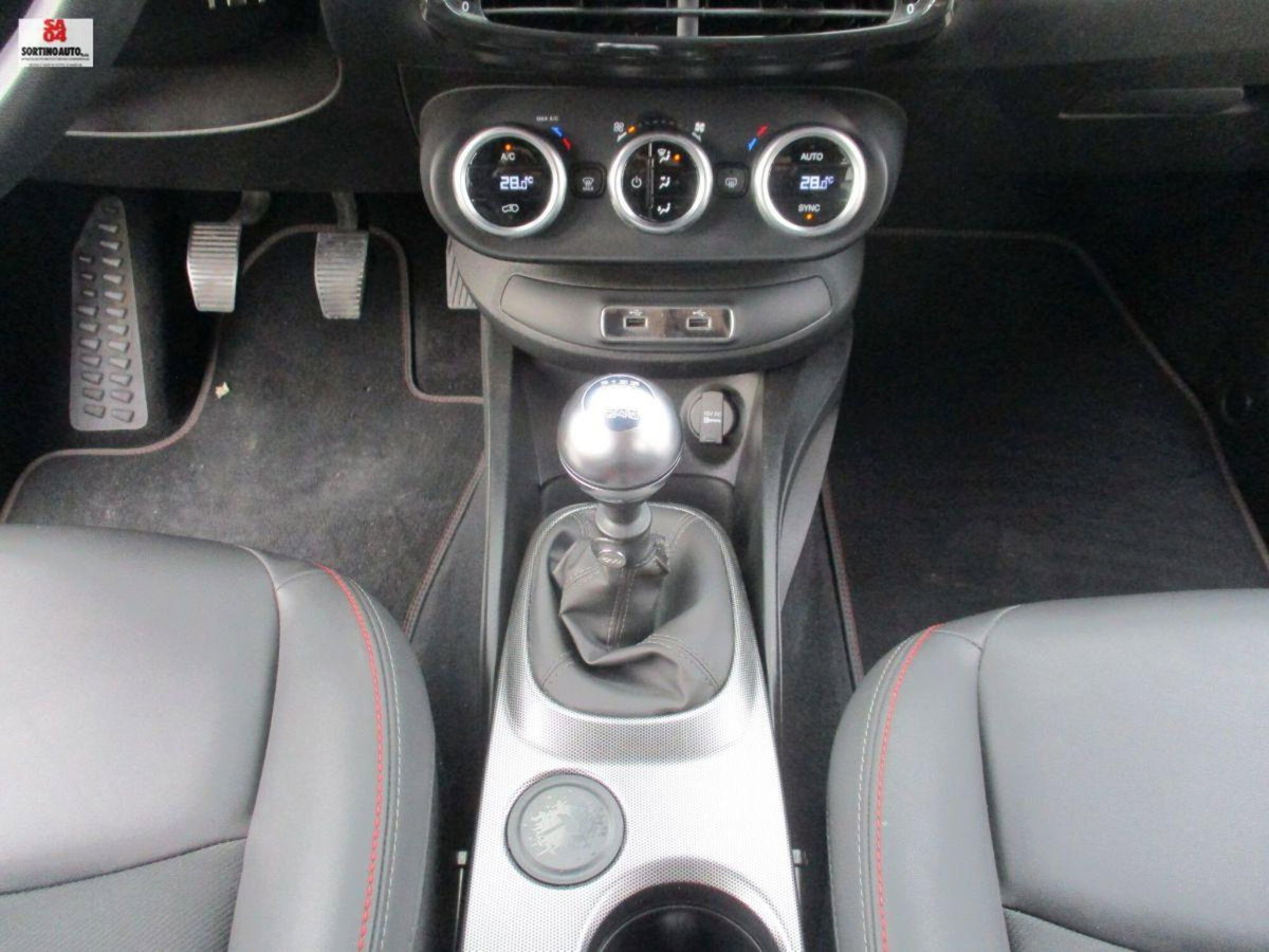 Fiat 500X 1.6 MultiJet 130 CV Sport Dolcevita (12)