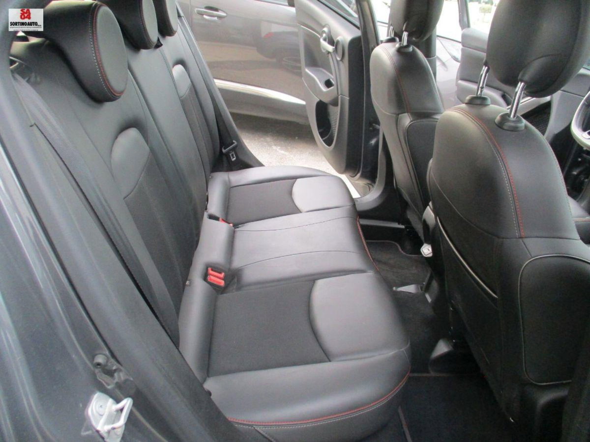 Fiat 500X 1.6 MultiJet 130 CV Sport Dolcevita (16)