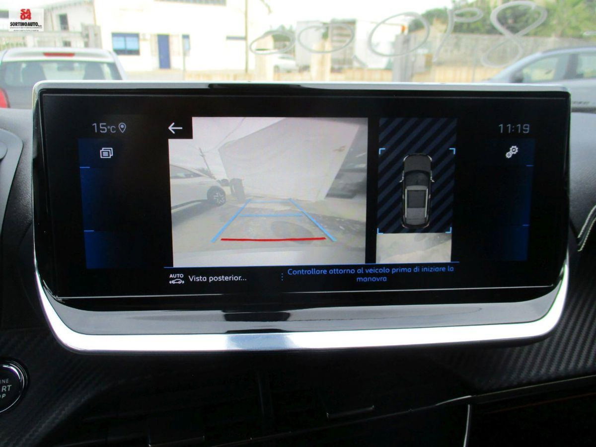 Peugeot 2008 PureTech 130 S&S GT (12)