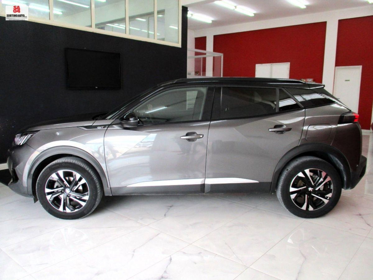 Peugeot 2008 PureTech 130 S&S GT (3)