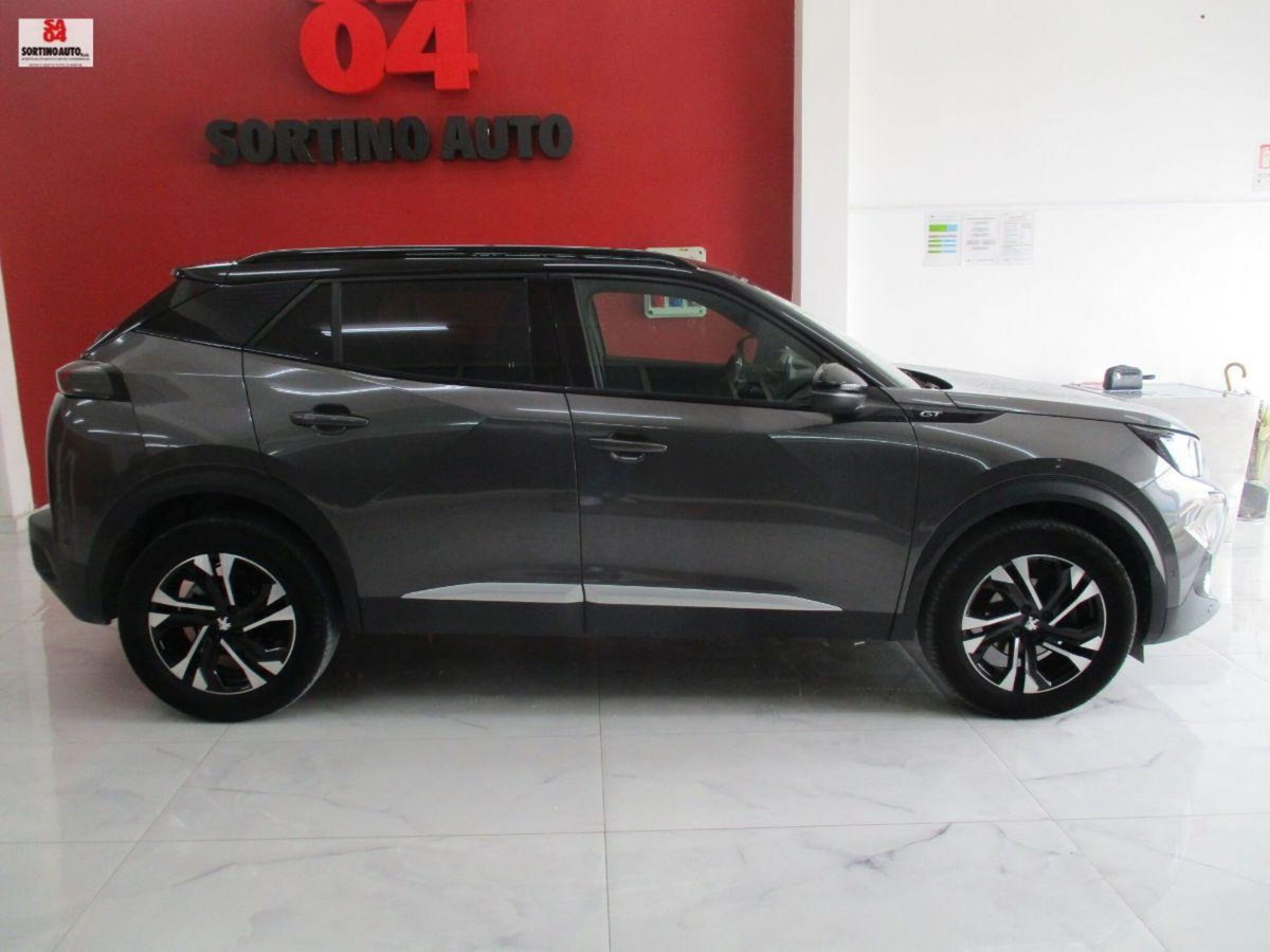 Peugeot 2008 PureTech 130 S&S GT (4)