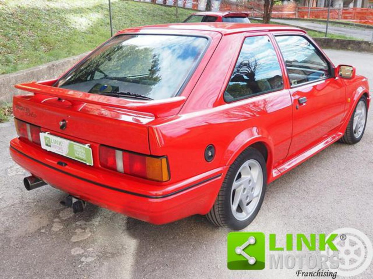 Ford Escort 1.6i turbo RS (5)