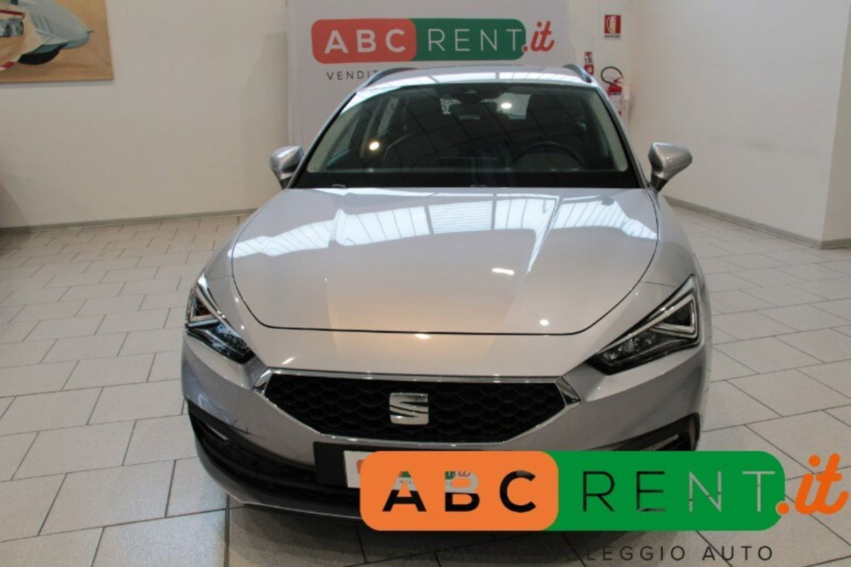 SEAT Leon ST Sportstourer 2.0 tdi Style 150cv dsg (2)