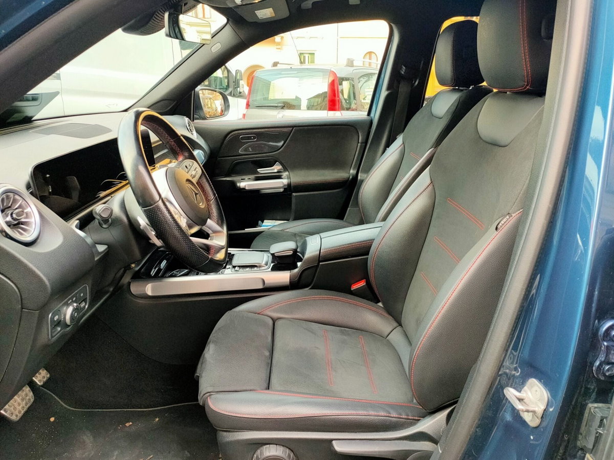 Mercedes-Benz GLB 200 d AMG Line Premium auto (15)